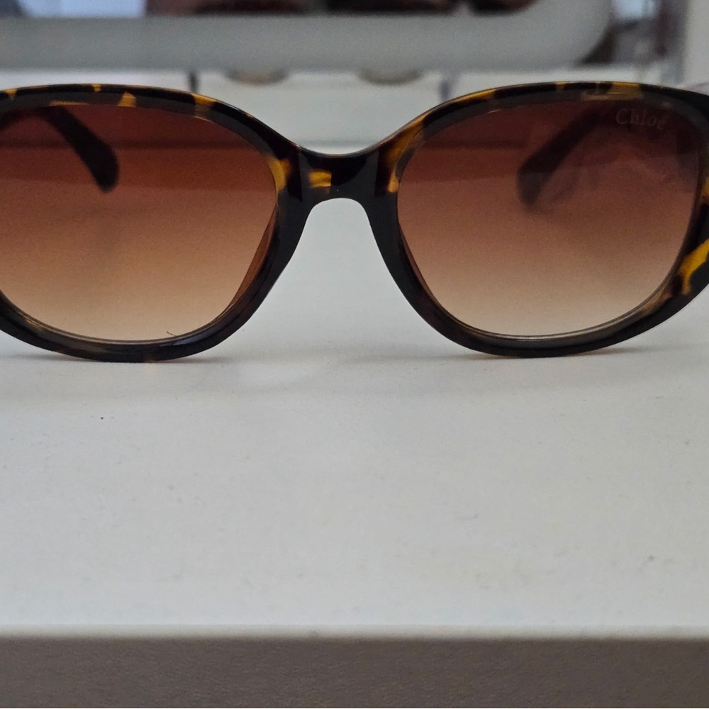 Source Unknown Amber Tortoise Sunglasses NWT - image 1